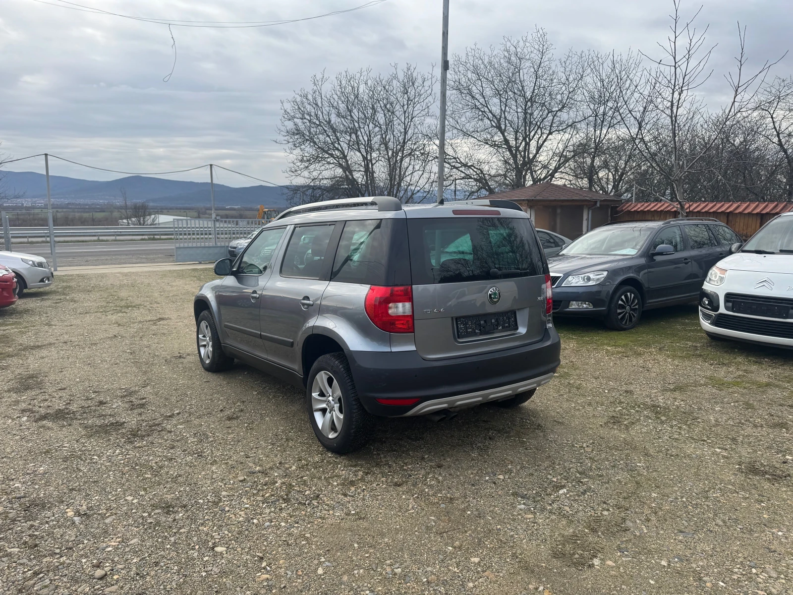 Skoda Yeti 2.0TDI 244000km.100% | Mobile.bg � ����������� 12