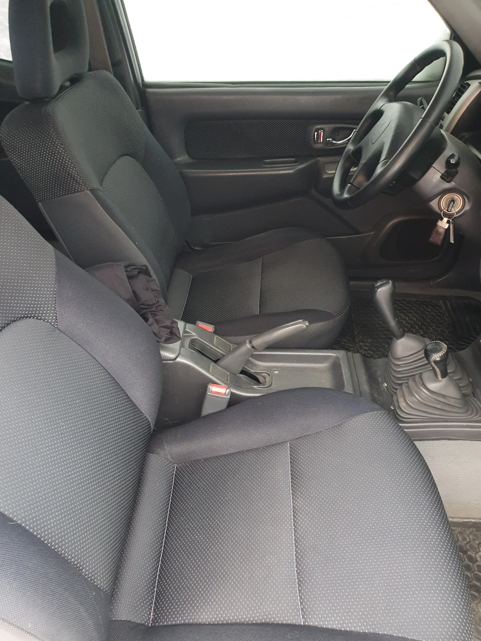 Mitsubishi L200  - изображение 7