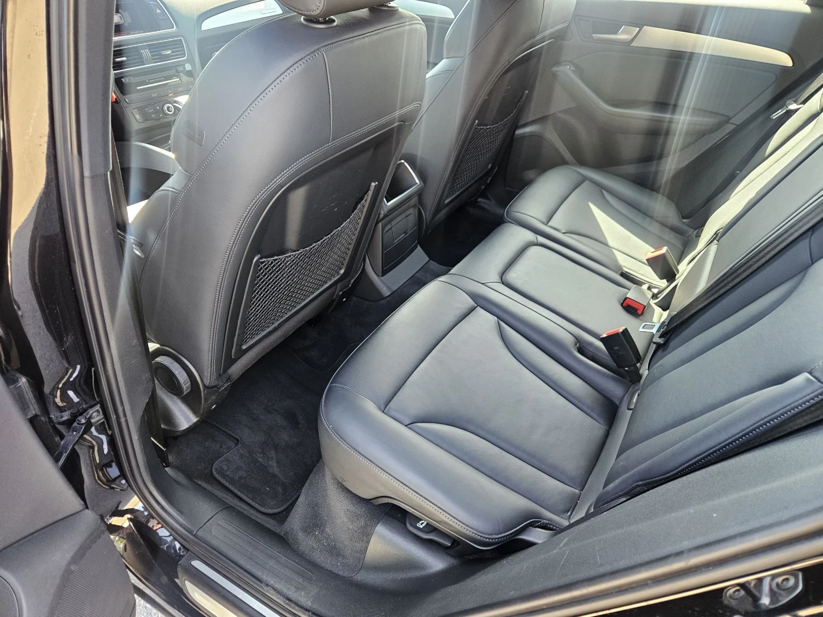 Audi Q5 3.0 TDI  S- LINE  4?4, снимка 9 - Автомобили и джипове - 54353128