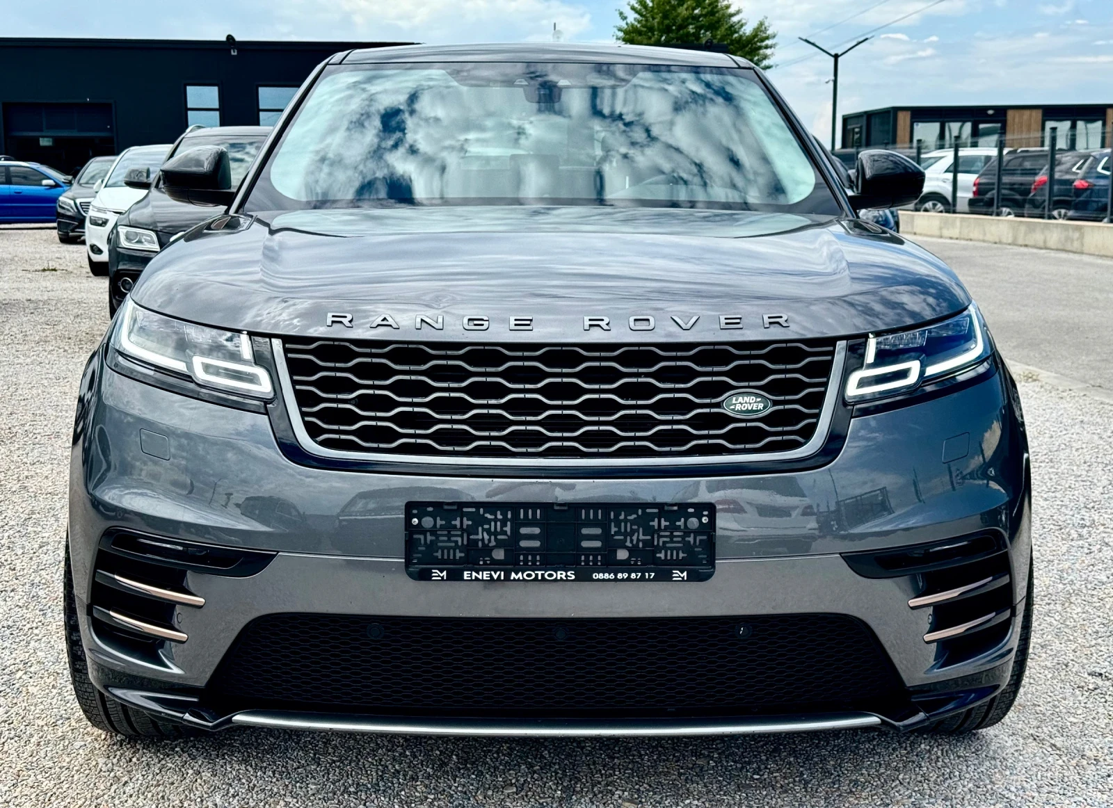 Land Rover Range Rover Velar R-DAYNAMIC, снимка 2 - Автомобили и джипове - 54548186