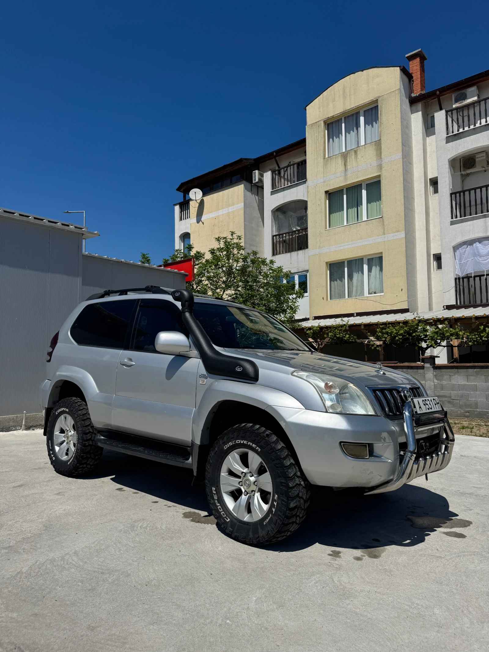 Toyota Land cruiser 120 къса база 