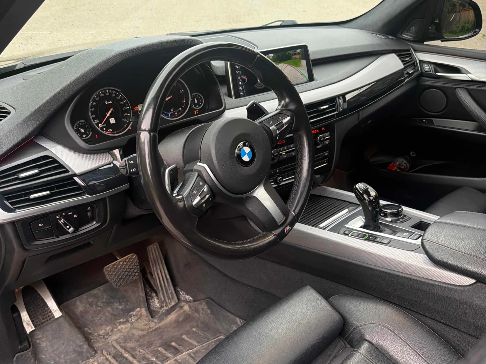 BMW X5 xDrive50i * ДИСТРОНИК * ПОДГРЕВ * ПАНОРАМА, снимка 6 - Автомобили и джипове - 54624332