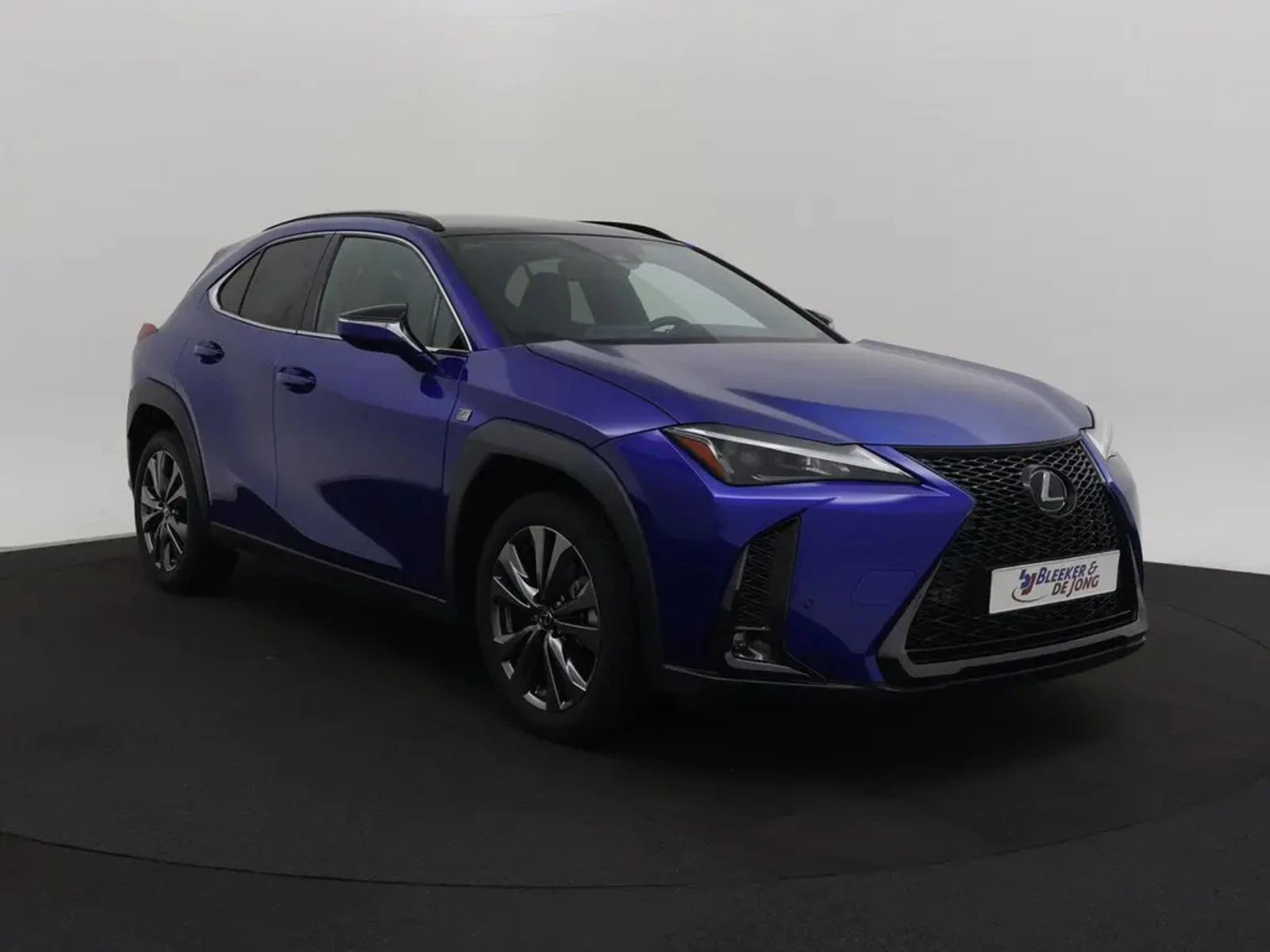 Lexus UX 250h F-Sport Automatic Европейски