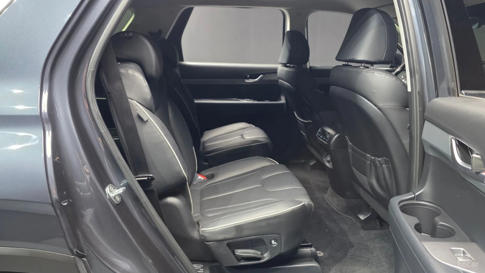 Hyundai Palisade ОБДУХВАНЕ* ПОДГРЕВ* КАМЕРА* ДИСТРОНИК* , снимка 11 - Автомобили и джипове - 55441816