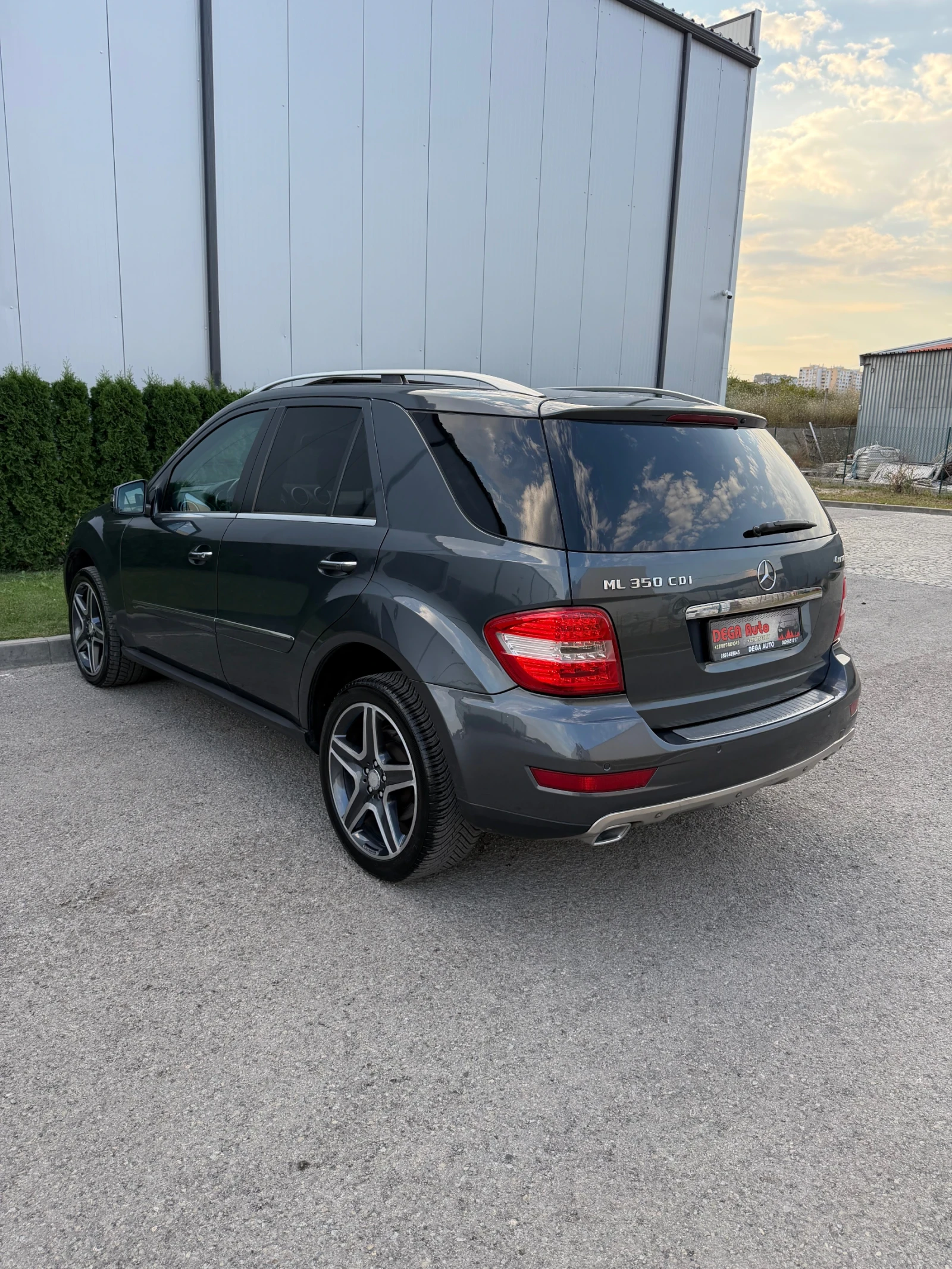 Mercedes-Benz ML 350 cdi 231k* ACC* H&K* Камера* Люк* Памет* ЛИЗИНГ* , снимка 7 - Автомобили и джипове - 55854393