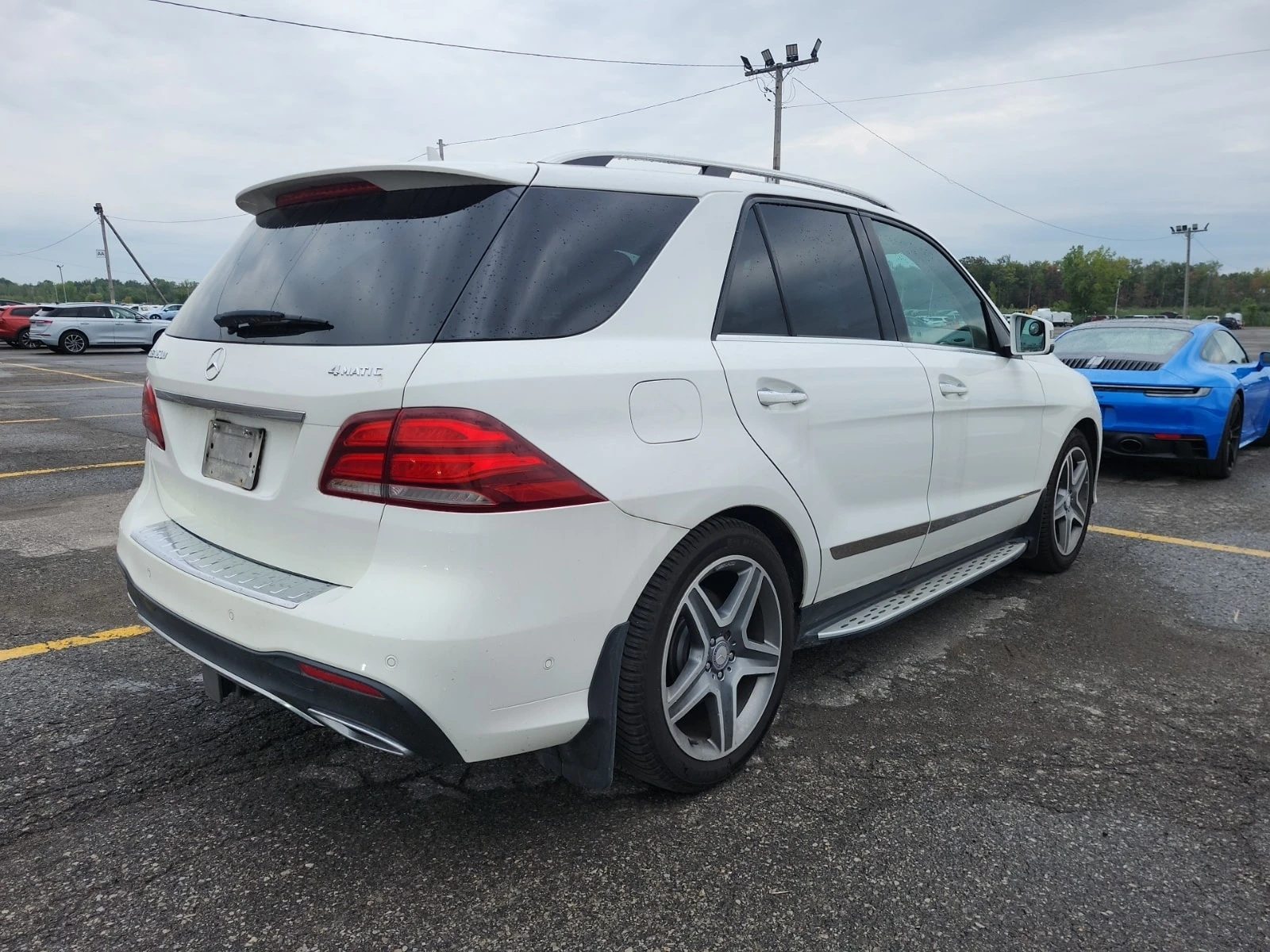 Mercedes-Benz GLE 350 D/АМГ ПАКЕТ/CARFAX/ПОДГРЕВ/ПАНОРАМА/ПАМЕТ, снимка 3 - Автомобили и джипове - 56012862