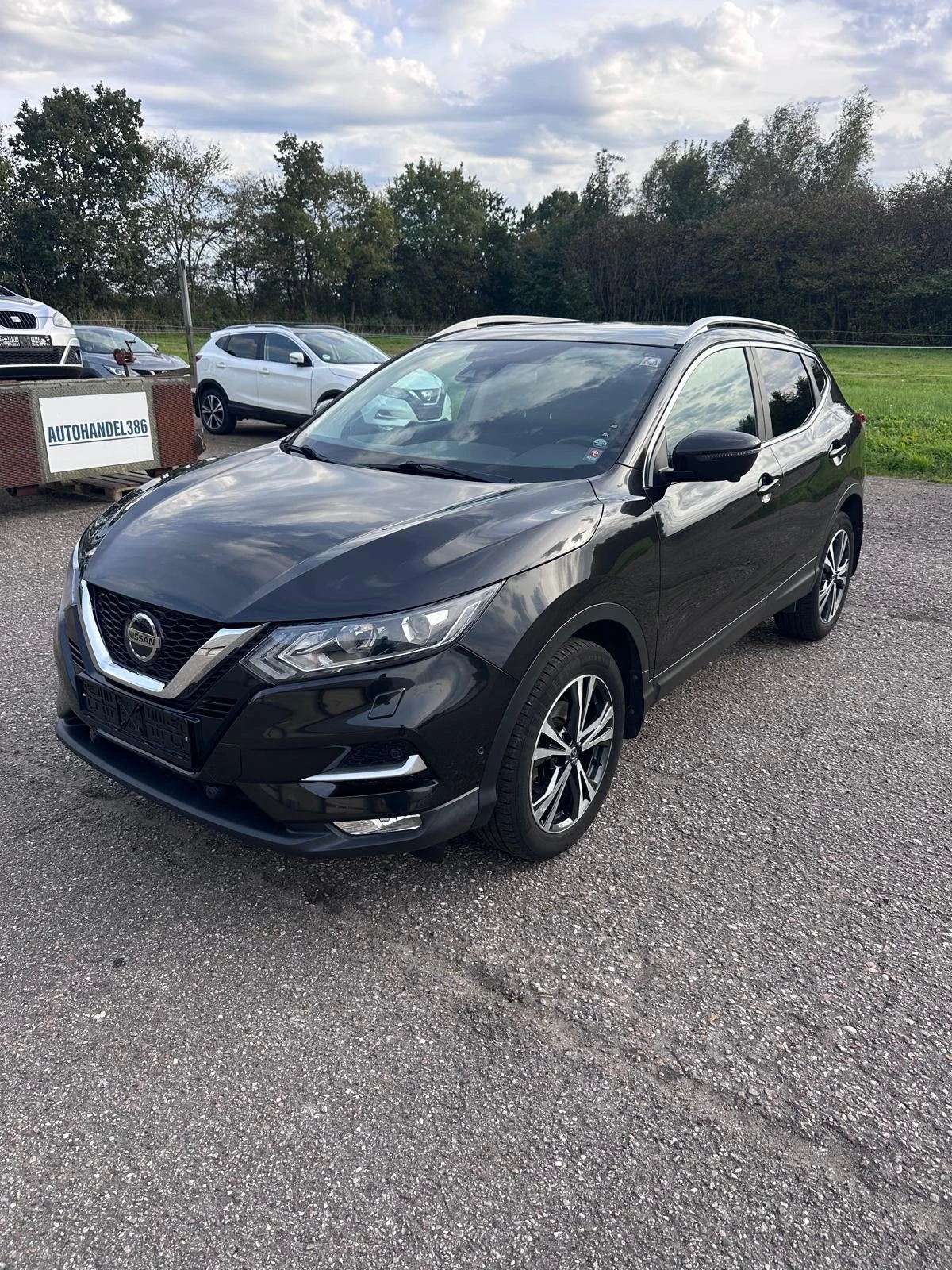 Nissan Qashqai 79000KM | Панорама | 360  камери 