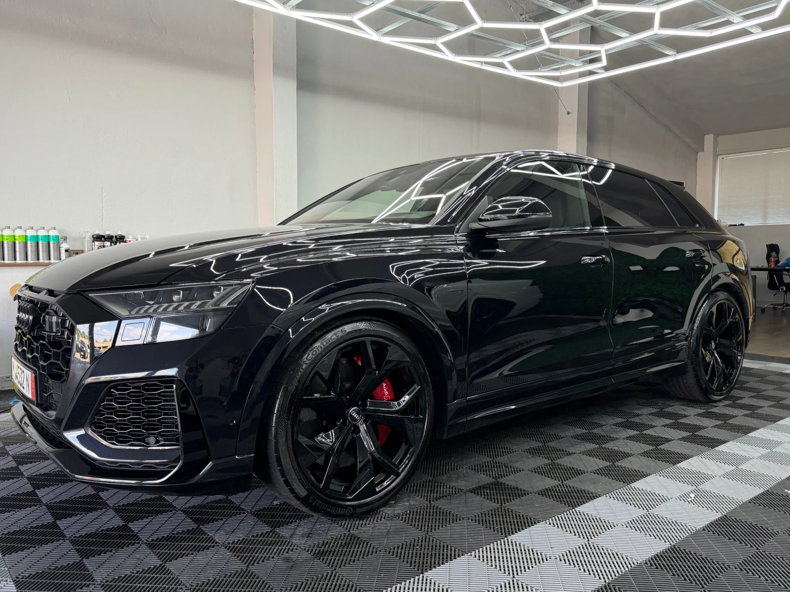 Audi RSQ8, снимка 3 - Автомобили и джипове - 56295442