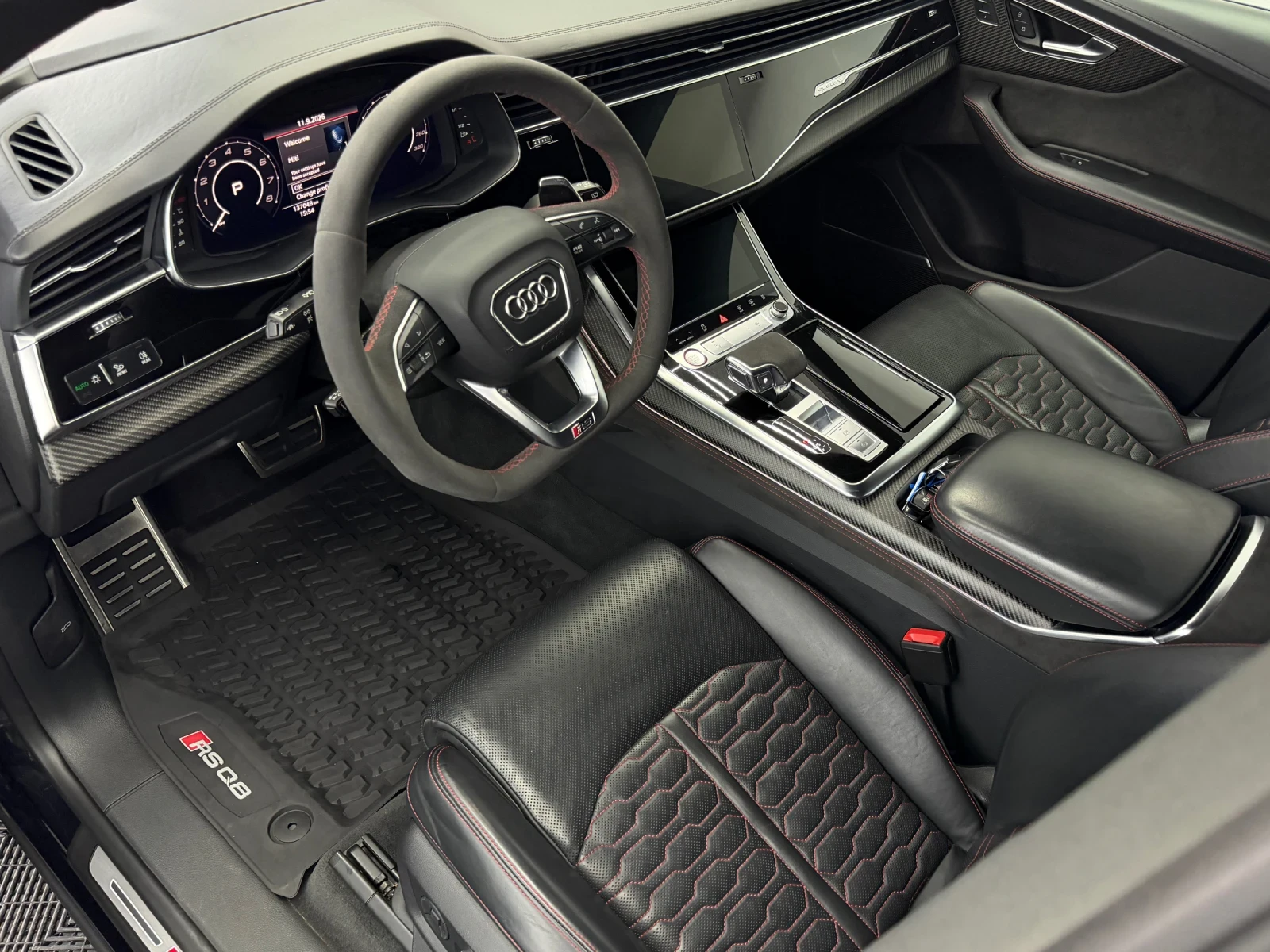 Audi RSQ8, снимка 9 - Автомобили и джипове - 56295442
