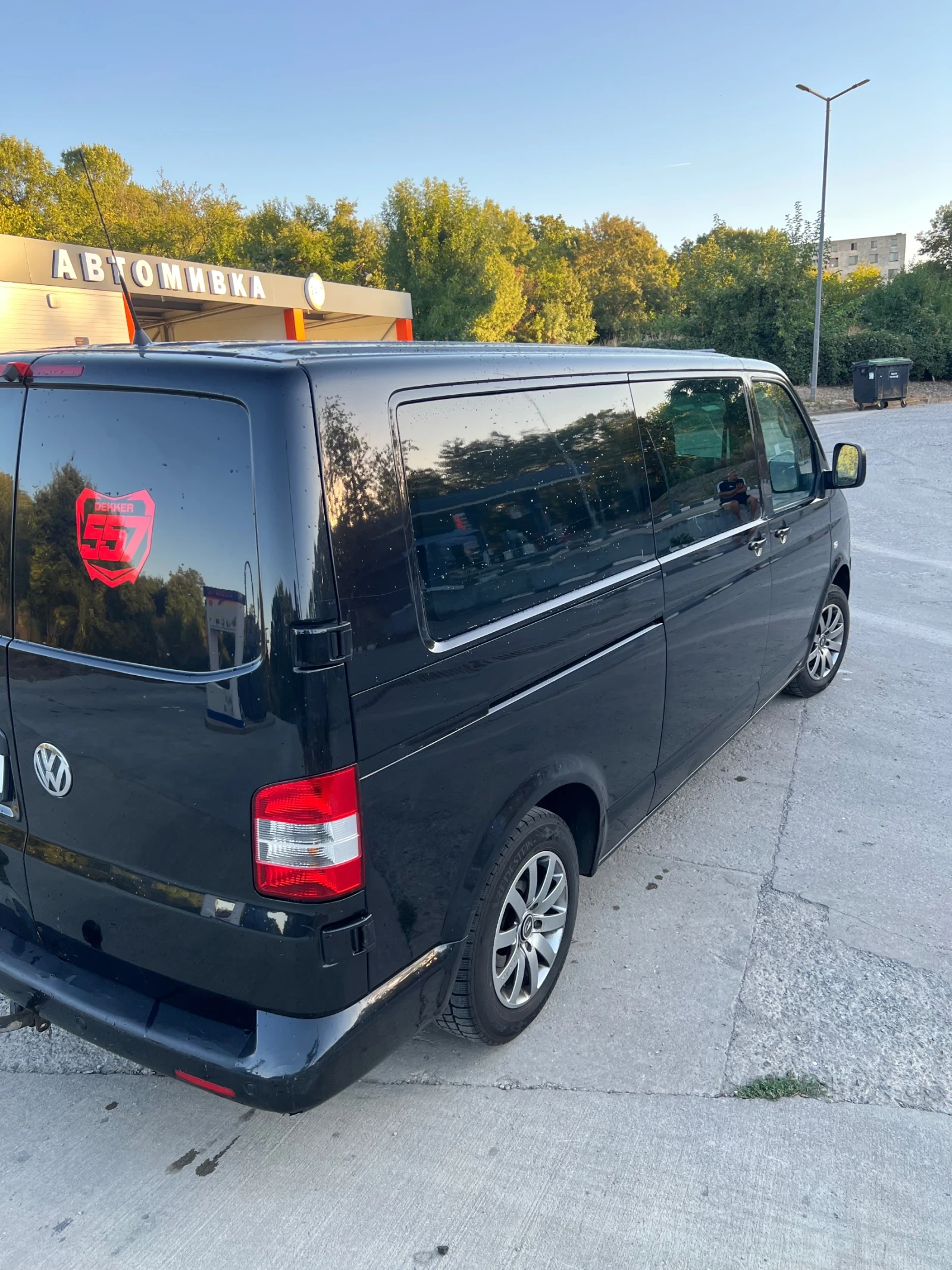 VW Transporter, снимка 3 - Бусове и автобуси - 56213643
