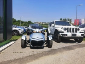  Can-Am Spyder