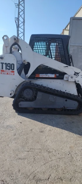 Телескопичен товарач Bobcat T190, снимка 1