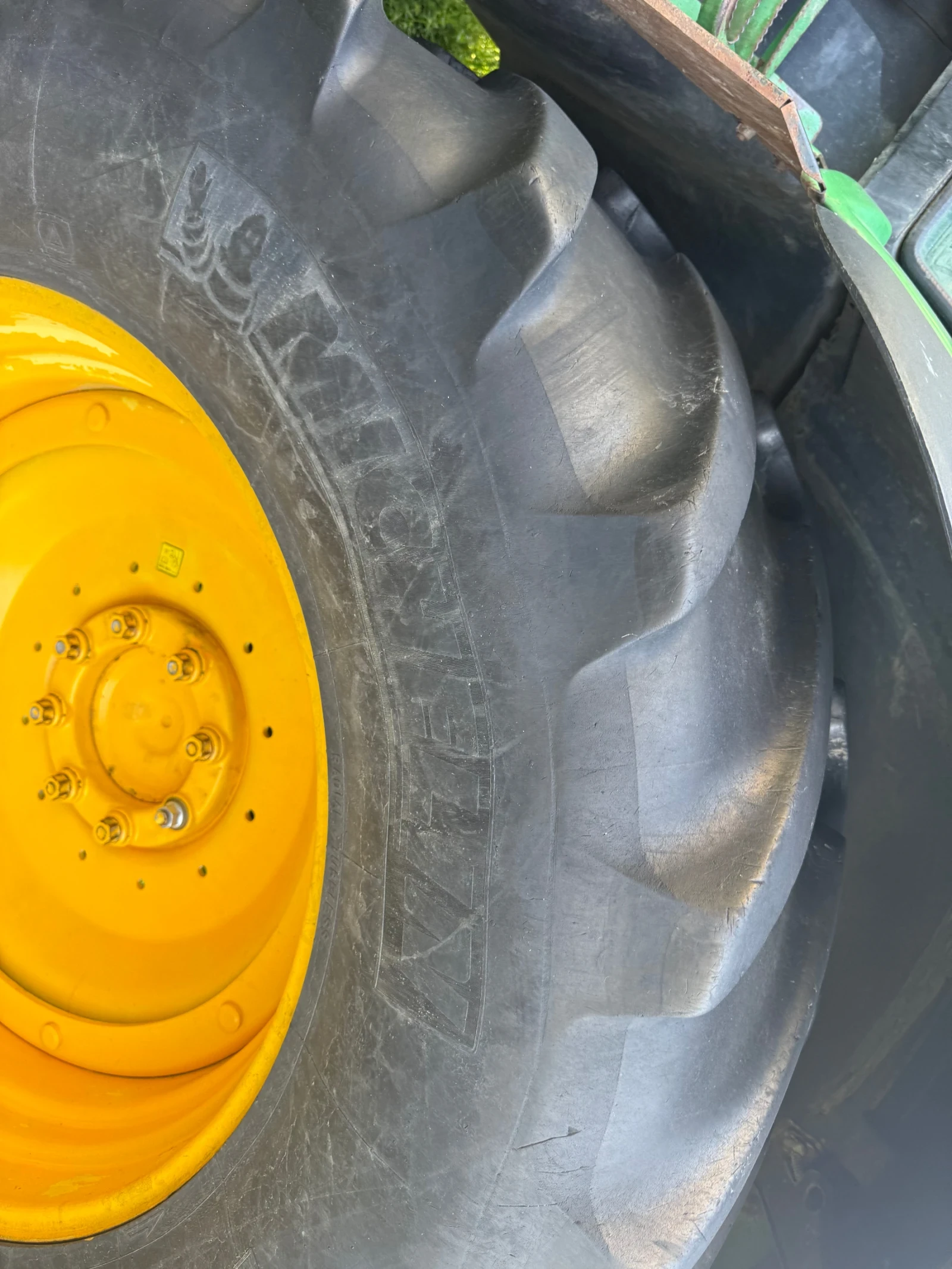 Трактор John Deere 6920S - изображение 9