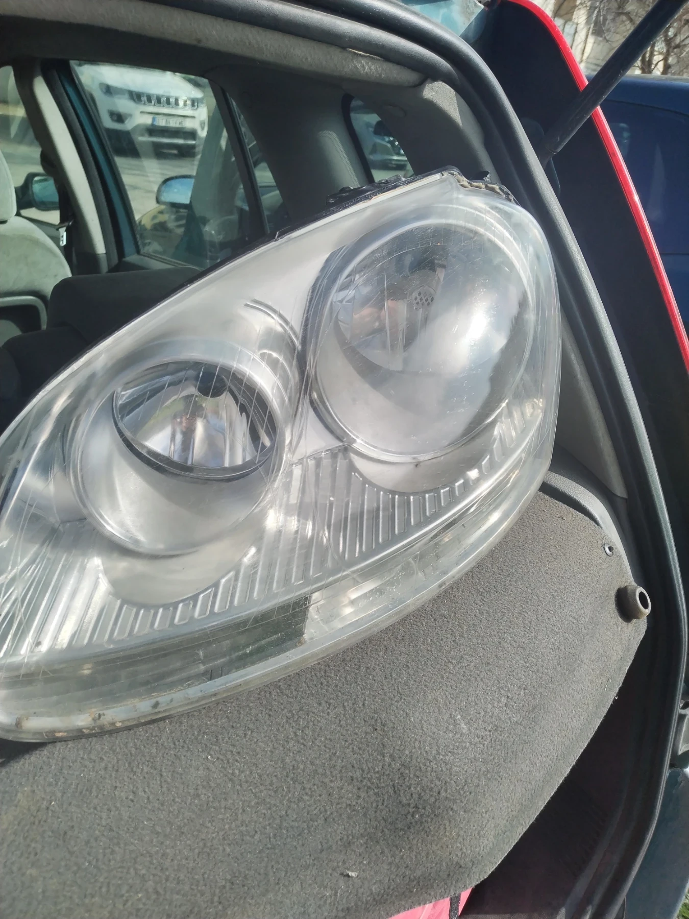 ������ �� Golf 5 | Mobile.bg � ����������� 3