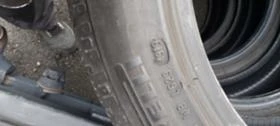 Гуми Зимни 235/45R18, снимка 9