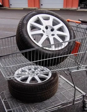Гуми с джанти Pirelli 225/50R17, снимка 4