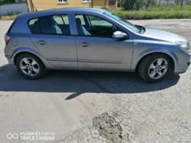 Opel Astra H, снимка 8