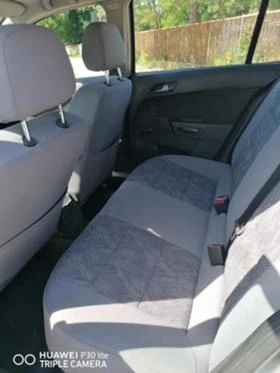 Opel Astra H, снимка 4