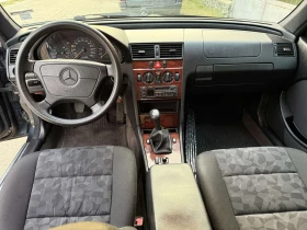 Mercedes-Benz C 180, снимка 10