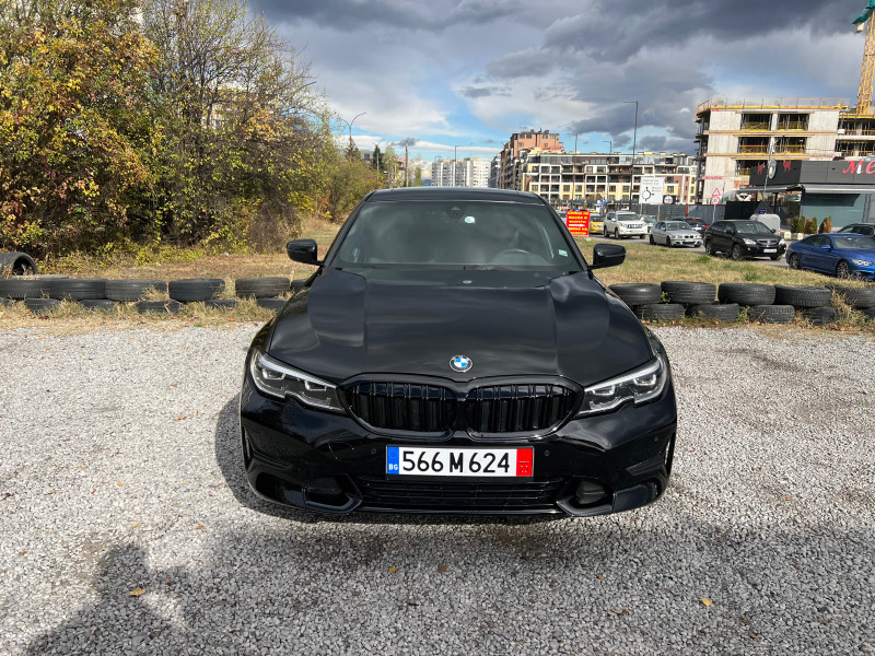 BMW 330 i xDrive*Sport Line*LED, снимка 3 - Автомобили и джипове - 46282176