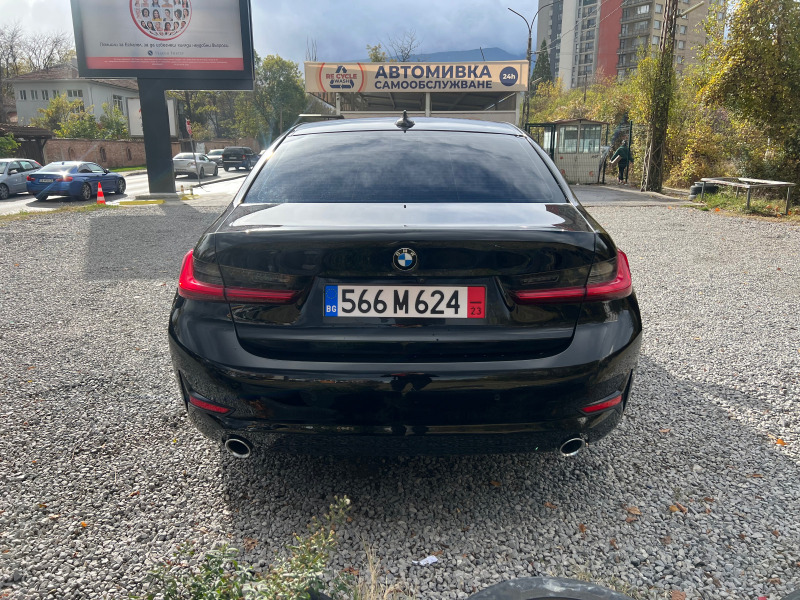 BMW 330 i xDrive*Sport Line*LED, снимка 5 - Автомобили и джипове - 44809417
