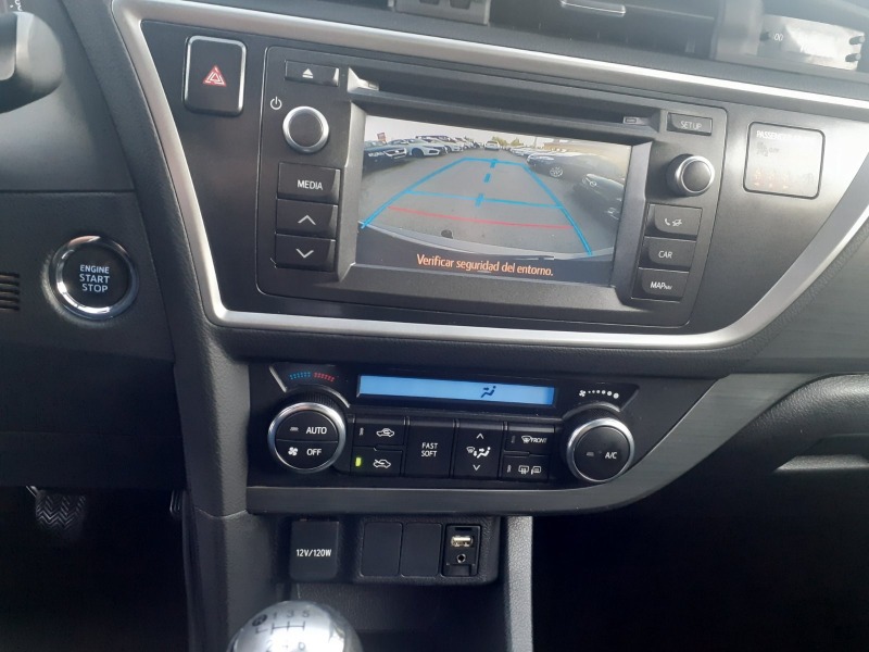 Toyota Auris 2, 0 D4D EXECVTIVE NAVI TV KEYLESS KAMERA ACTIVF, снимка 1 - Автомобили и джипове - 45207490