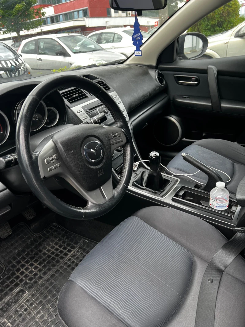 Mazda 6 2.0 TDI, снимка 10 - Автомобили и джипове - 45227717