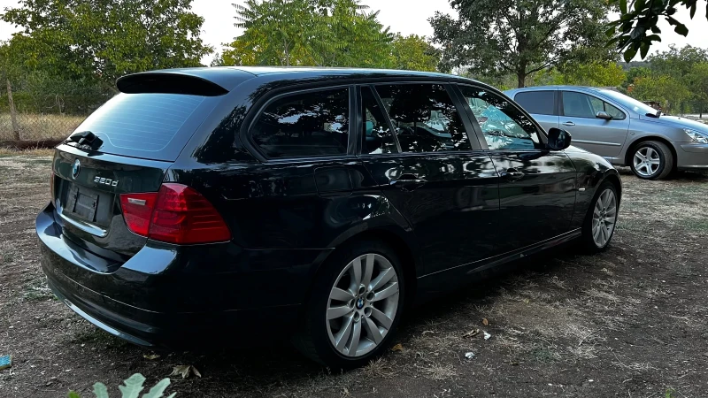 BMW 320 2, 0D facelift , снимка 6 - Автомобили и джипове - 47459614