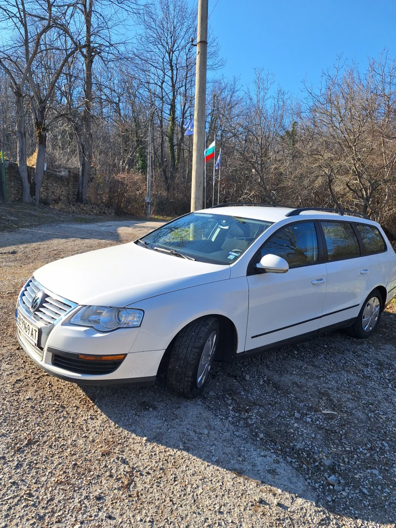 VW Passat, снимка 2 - Автомобили и джипове - 49508005