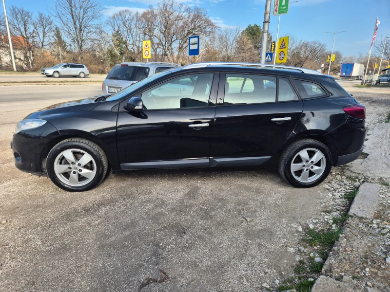 Renault Megane 1.9 DCI 131k.s., снимка 8 - Автомобили и джипове - 49514505