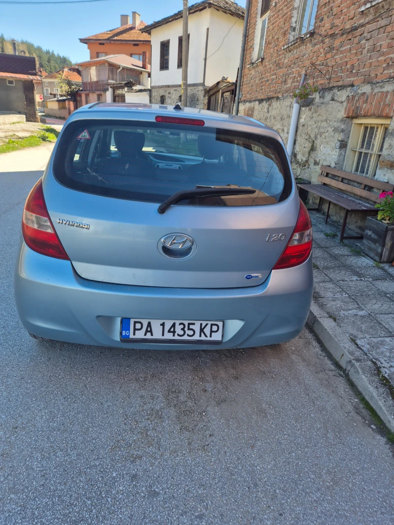 Hyundai I20, снимка 2 - Автомобили и джипове - 51828823
