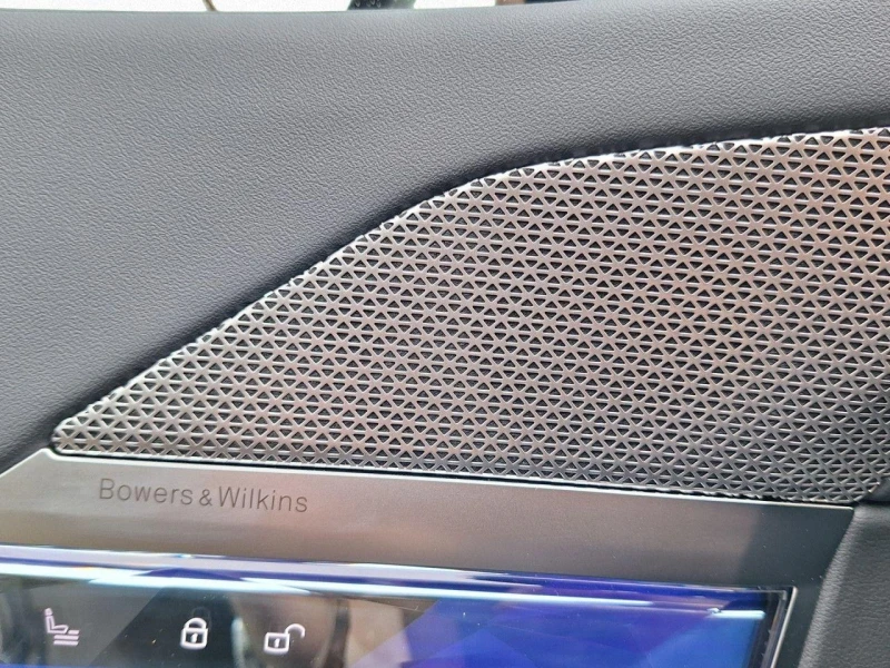 BMW i7 M70 XDRIVE EXECUTIVE B&W HEAD UP , снимка 5 - Автомобили и джипове - 52311520