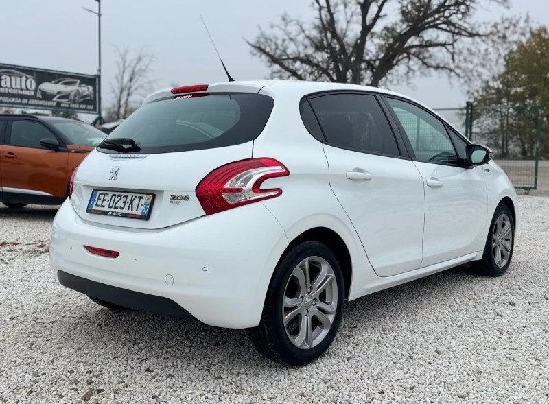 Peugeot 208 1.4hdi, снимка 4 - Автомобили и джипове - 52445817