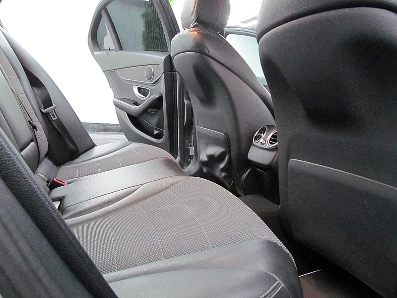 Mercedes-Benz C 250 4-matic/ECO START STOP/NAVI/СОБСТВЕН ЛИЗИНГ, снимка 9 - Автомобили и джипове - 52452639