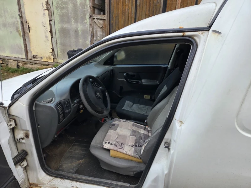 Seat Inka, снимка 5 - Автомобили и джипове - 52568129