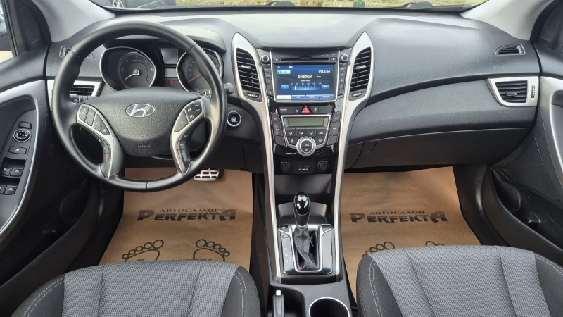 Hyundai I30 1.6диз 110к.с. Автомат, снимка 11 - Автомобили и джипове - 52550909