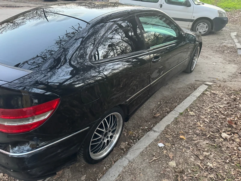 Mercedes-Benz CLC 220, снимка 3 - Автомобили и джипове - 52572633