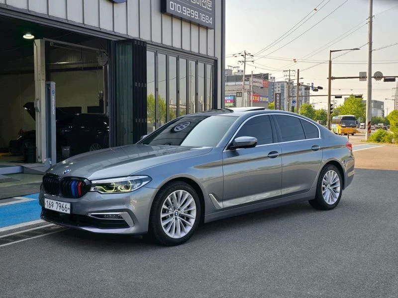 BMW 530 530i Luxury Plus| 252к.с.| ВКЛ.ТЕХНОТЕСТ