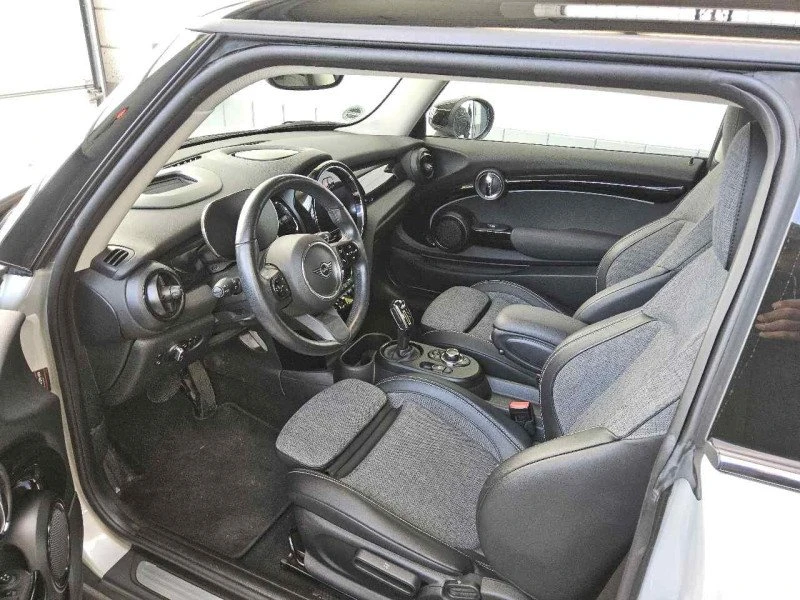 Mini Cooper 3 Doors, снимка 10 - Автомобили и джипове - 55472880