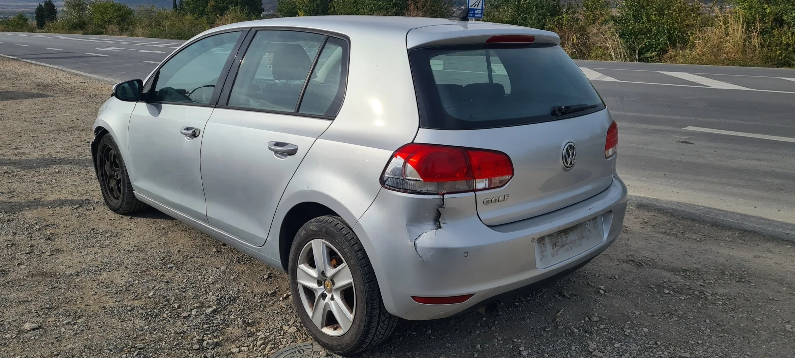 VW Golf 1.6TDI 5скорости - изображение 10