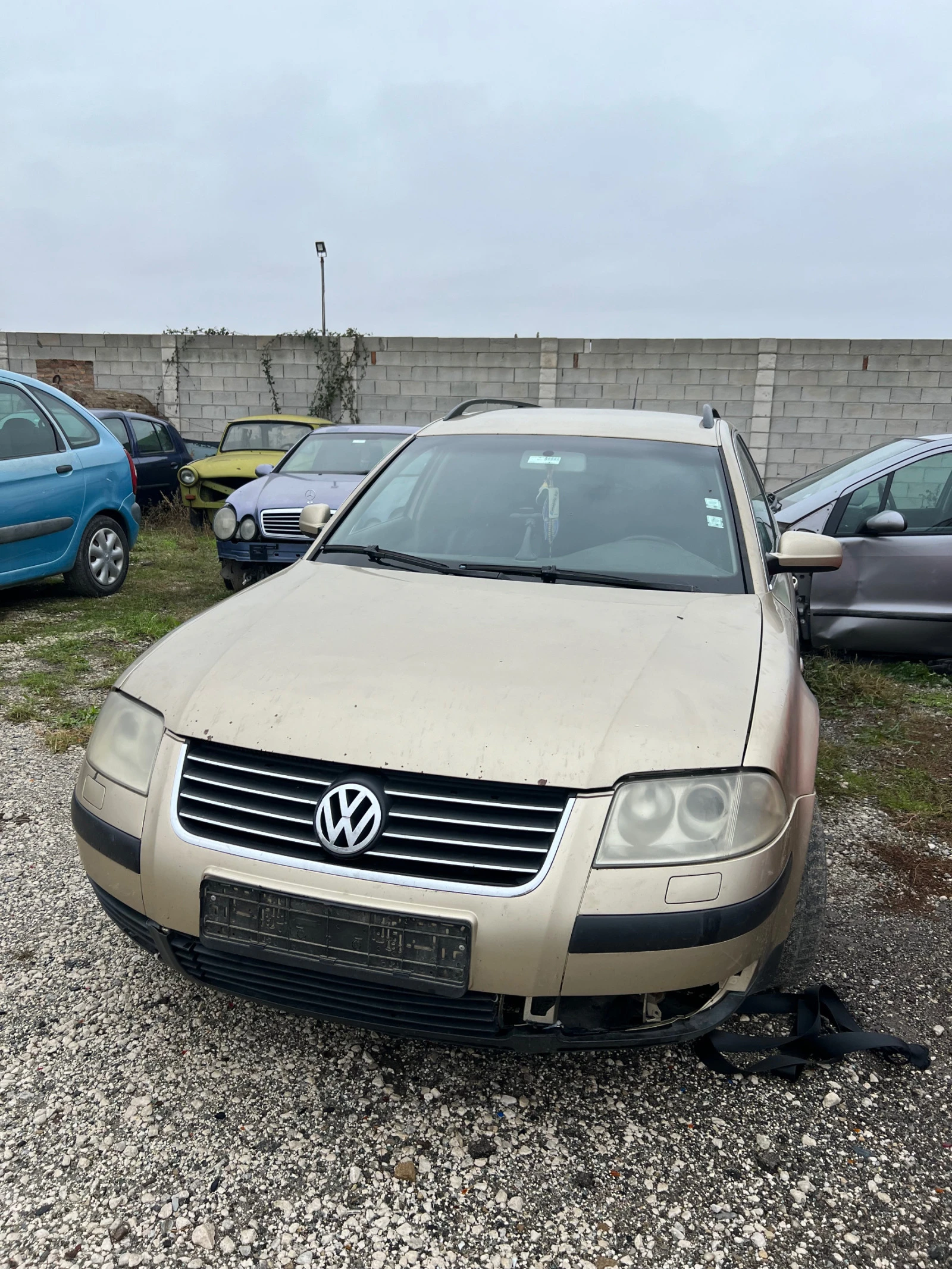 VW Passat 1.9TDI - [1] 