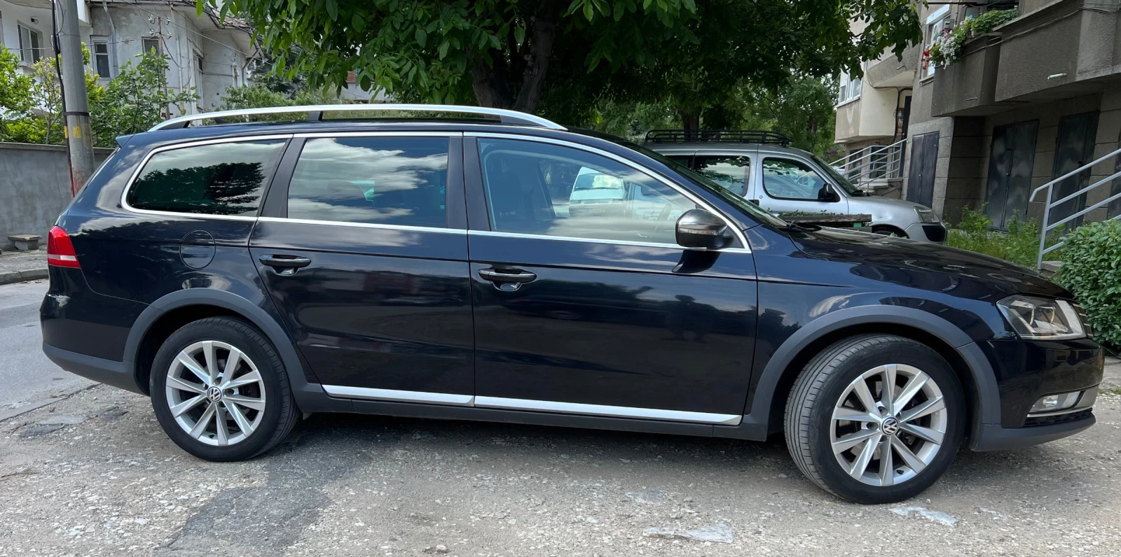 VW Alltrack DSG / PANORAMA / WEBASTO / F1 - изображение 2