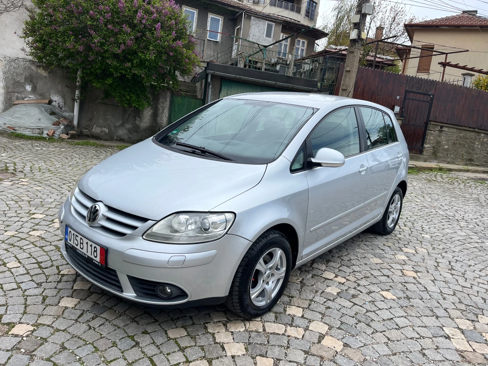 VW Golf Plus 1.6i* Xenon* Подгрев - изображение 2