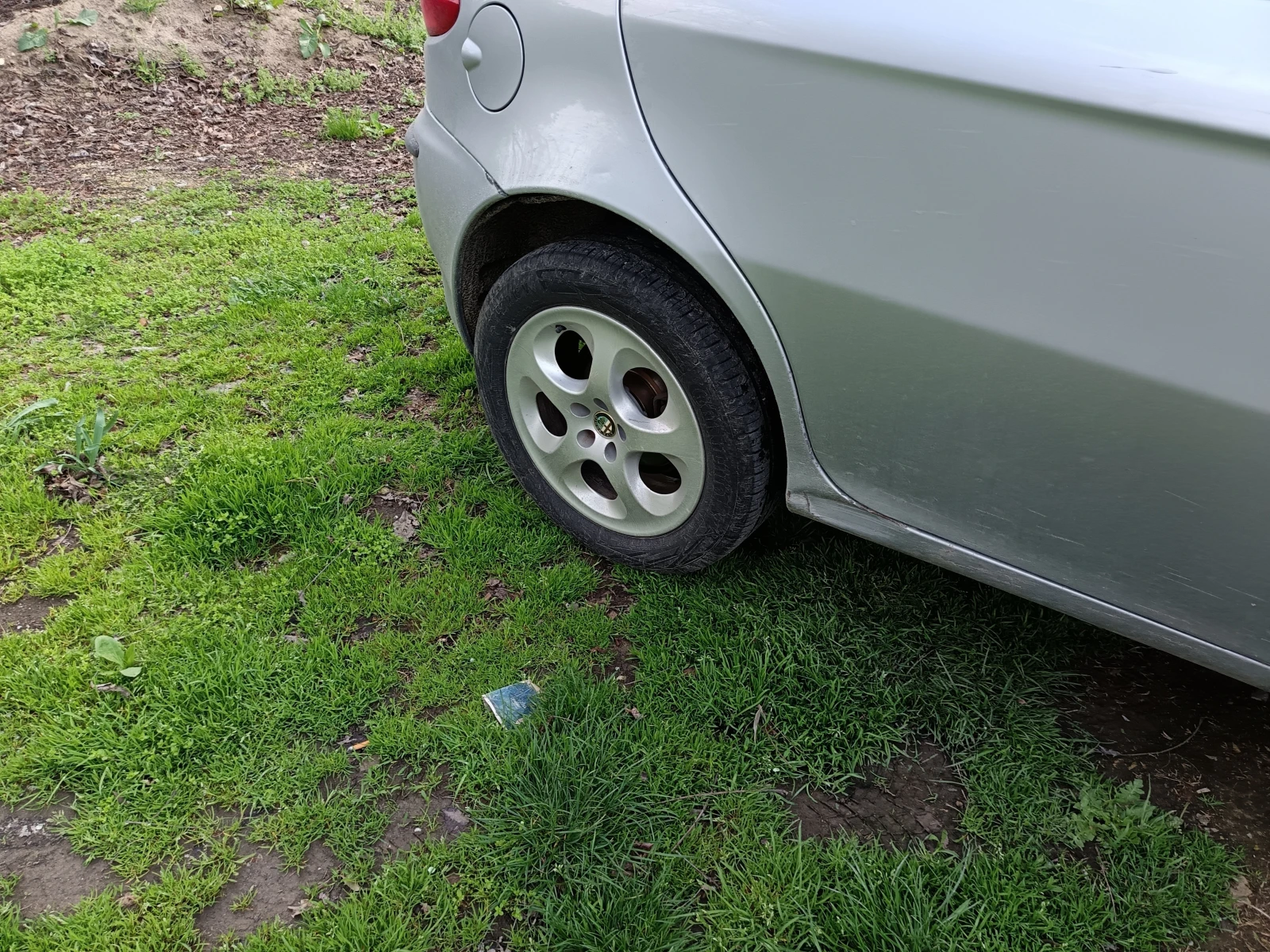 Alfa Romeo 147 1.9 - изображение 10