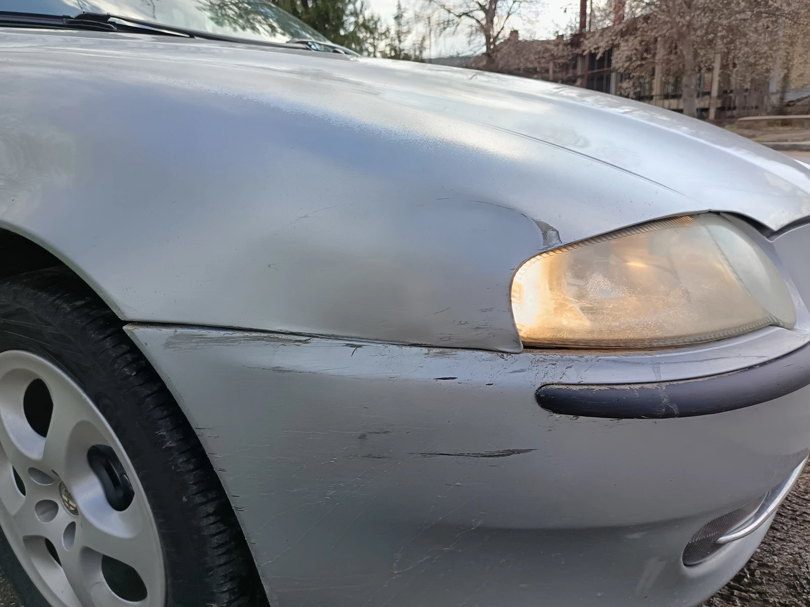 Alfa Romeo 147 1.9 - изображение 8