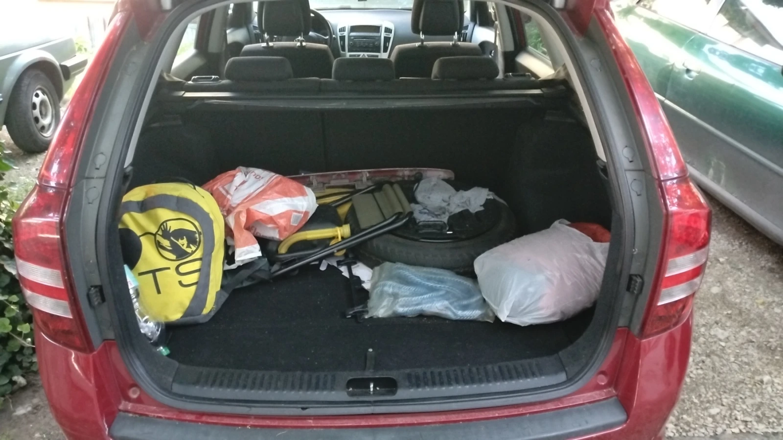 Kia Ceed 1.4 16V 99 к.с./газ-бензин, снимка 4 - Автомобили и джипове - 52045036