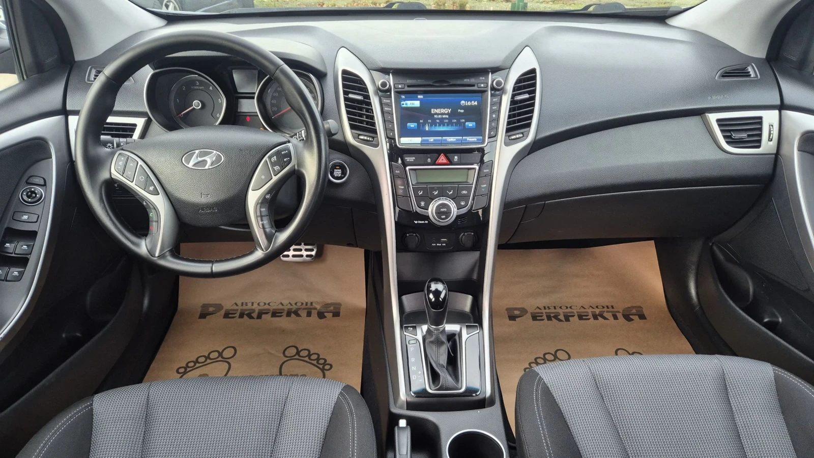 Hyundai I30 1.6 110..  | Mobile.bg   11
