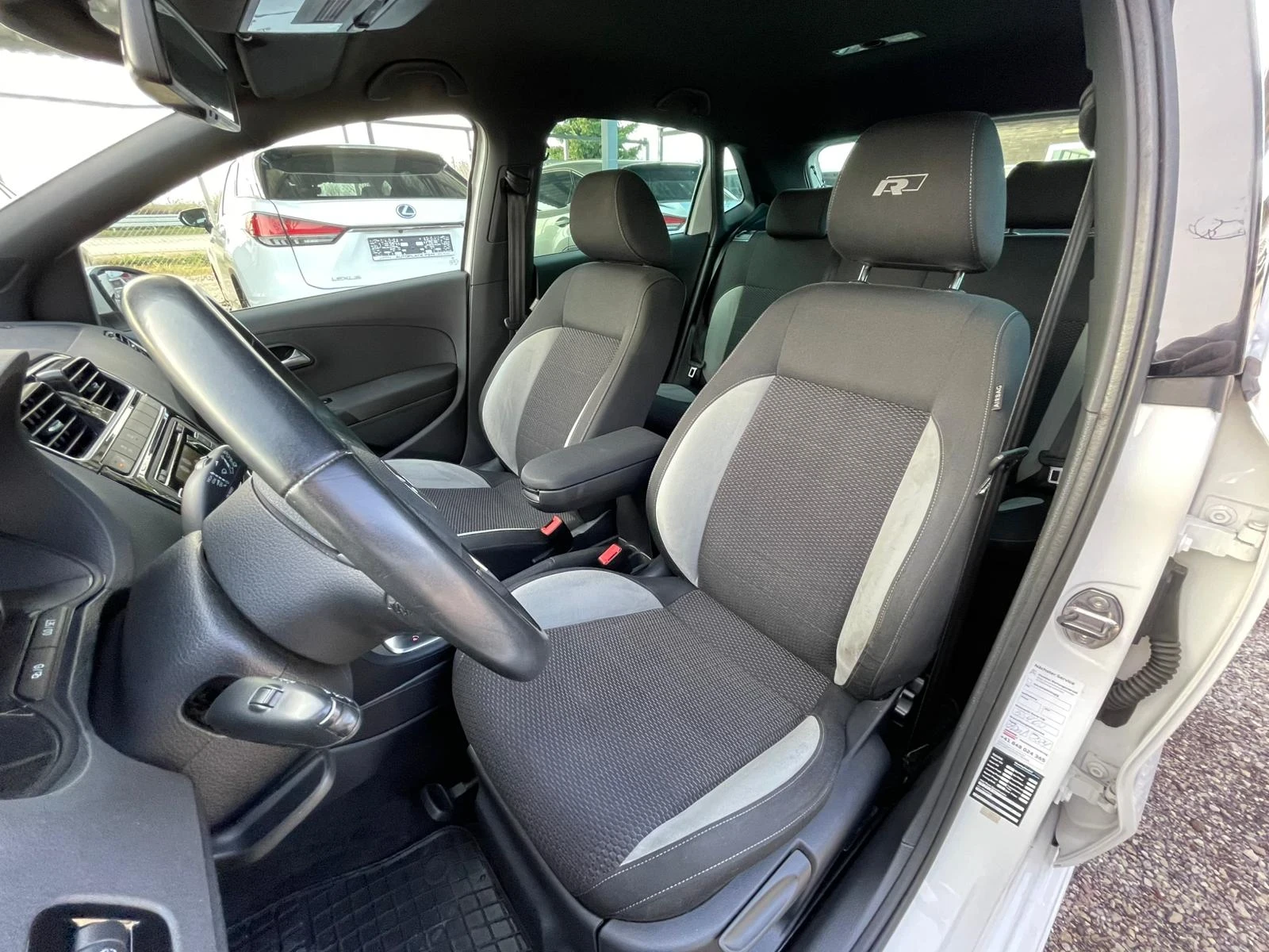 VW Polo 1.2TSI/Automatic/R Line/ | Mobile.bg � ����������� 14