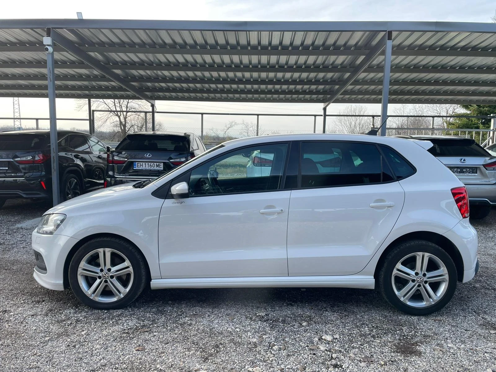 VW Polo 1.2TSI/Automatic/R Line/ - изображение 8