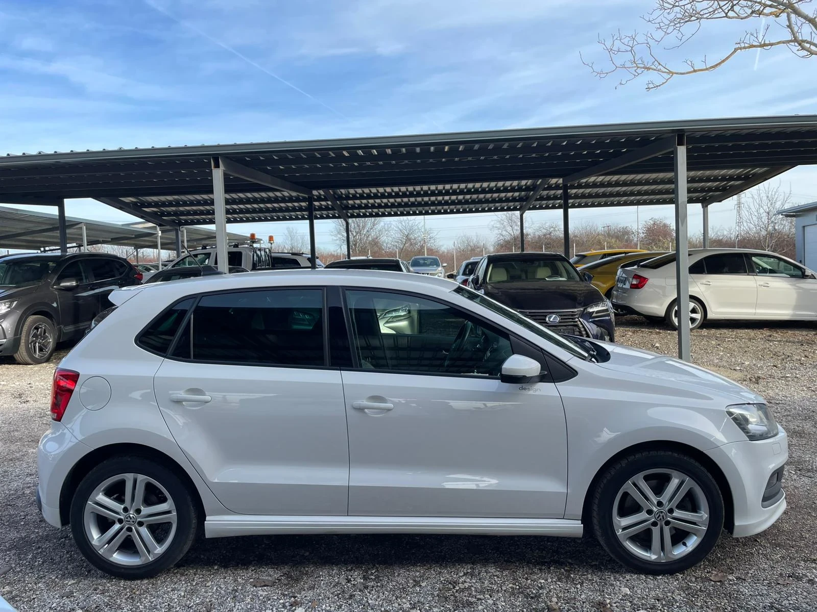 VW Polo 1.2TSI/Automatic/R Line/ - изображение 4